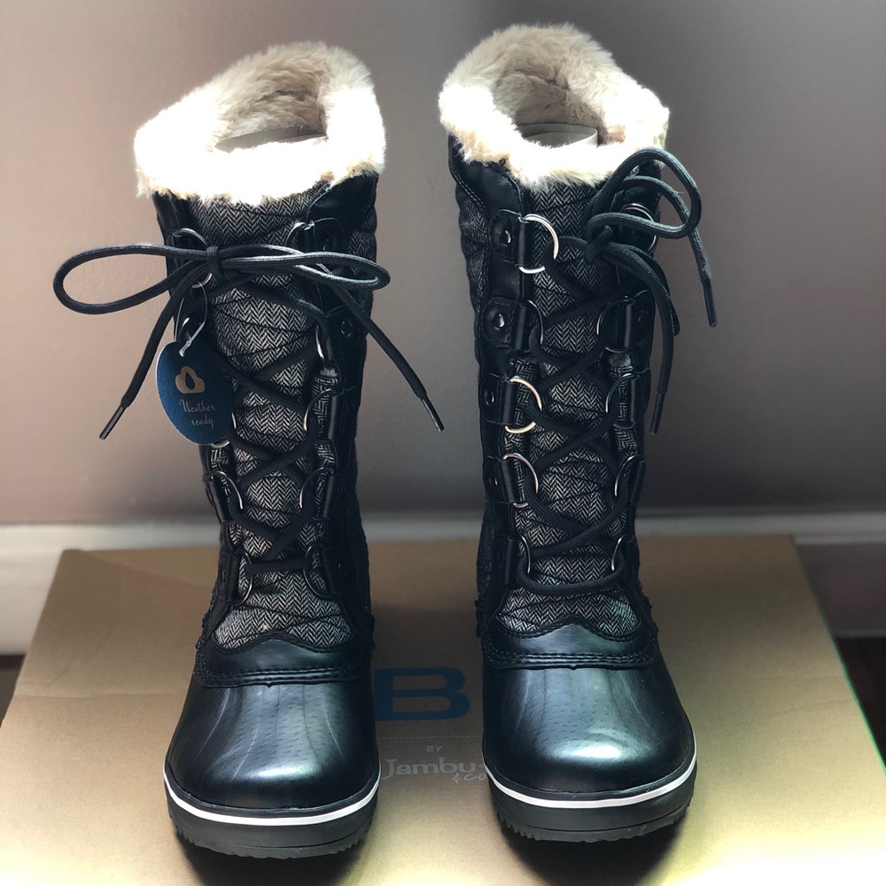 JBU snow boot